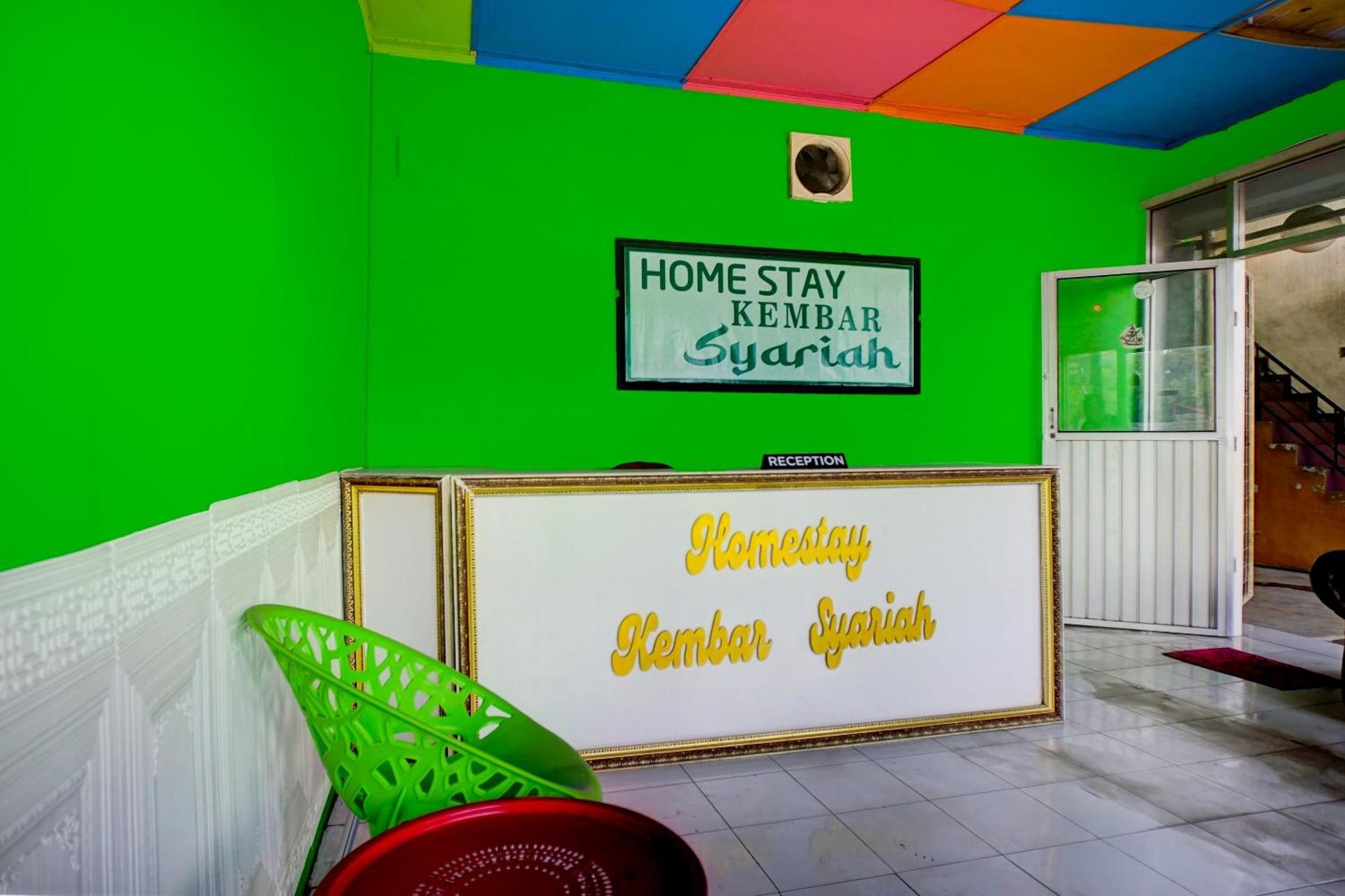 Home Stay Kembar Syariah RedPartner Binjai Bagian luar foto